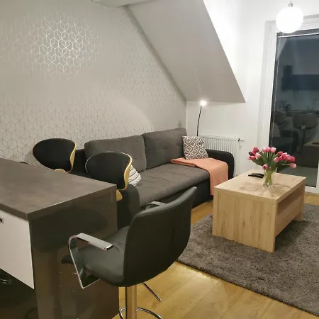 Apt Nadmorskie - Feniks-2